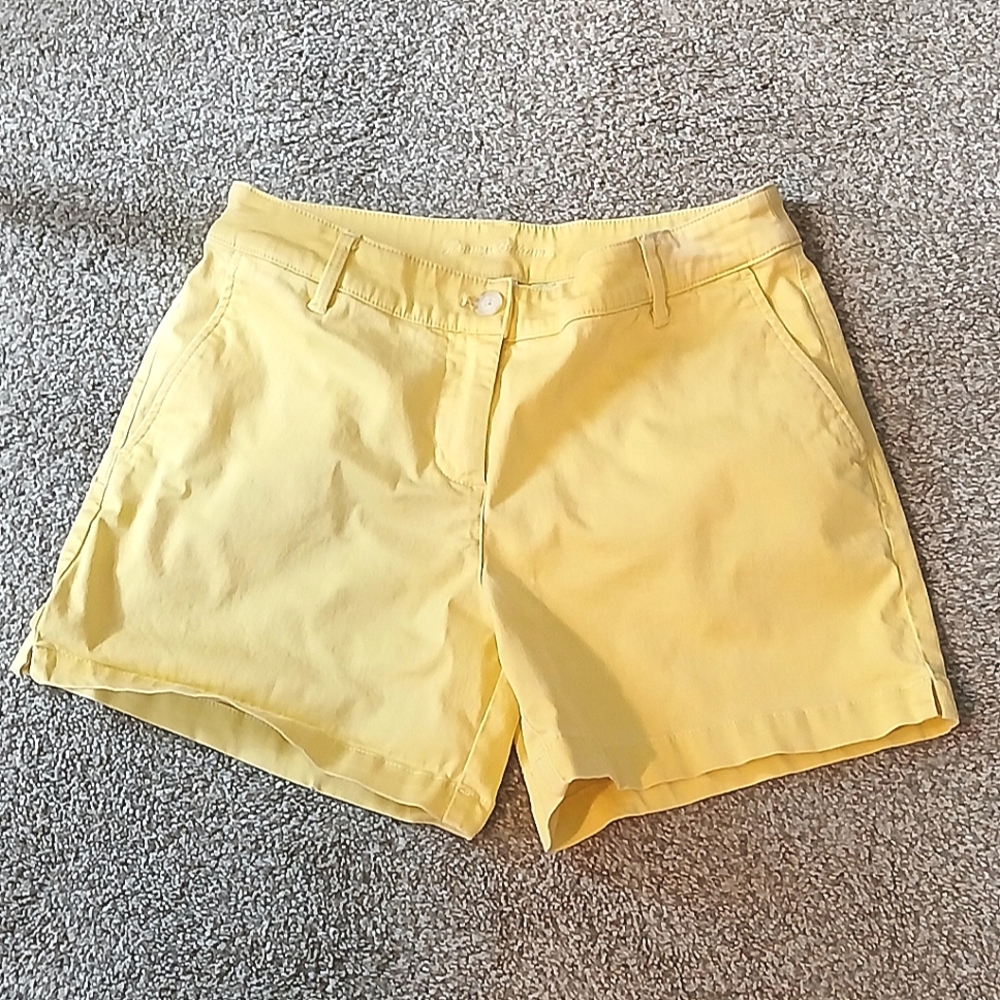 Tommy Bahama Mid-Rise Casual Shorts Women's Size 6 (5" Inseam)